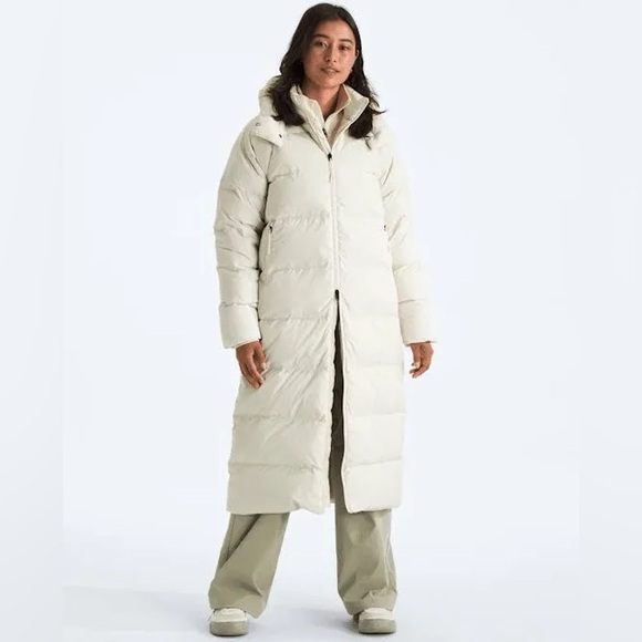 North Face Women’s Hydrenalite™ Long Down Hooded Parka - Picture 5 of 5